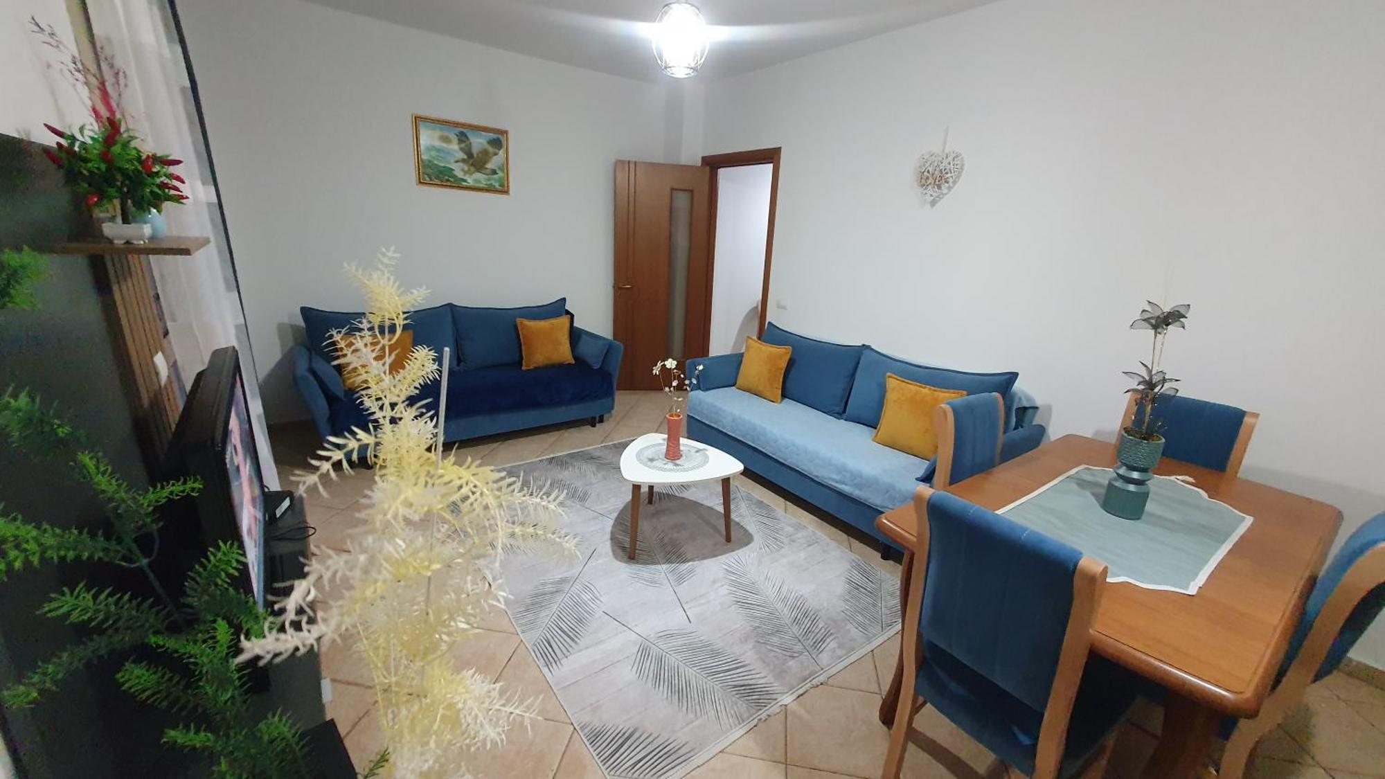 Apartment Me Qera Lungomare Vlore Medem1 Buitenkant foto